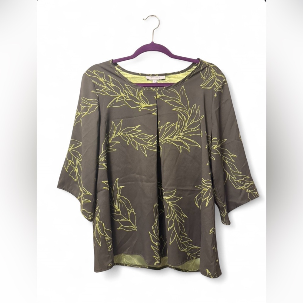 Women’s Ari South Green 3/4 Sleeve Blouse